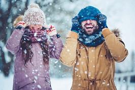 زنان سرما را بیشتر از مردان تحمل می‌کنند