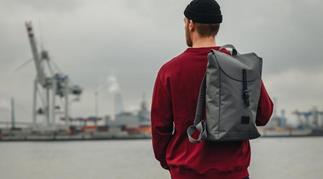 نحوه حمل کیف خبر از شخصیتتان می دهد