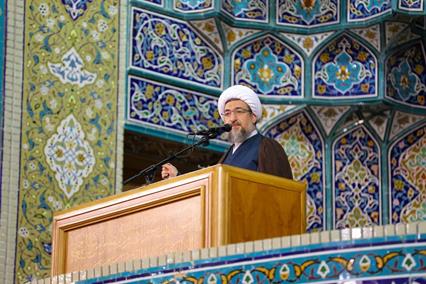 نباید اجازه دهیم سرمایه‌گذاران بومی به استان‌های دیگر بروند